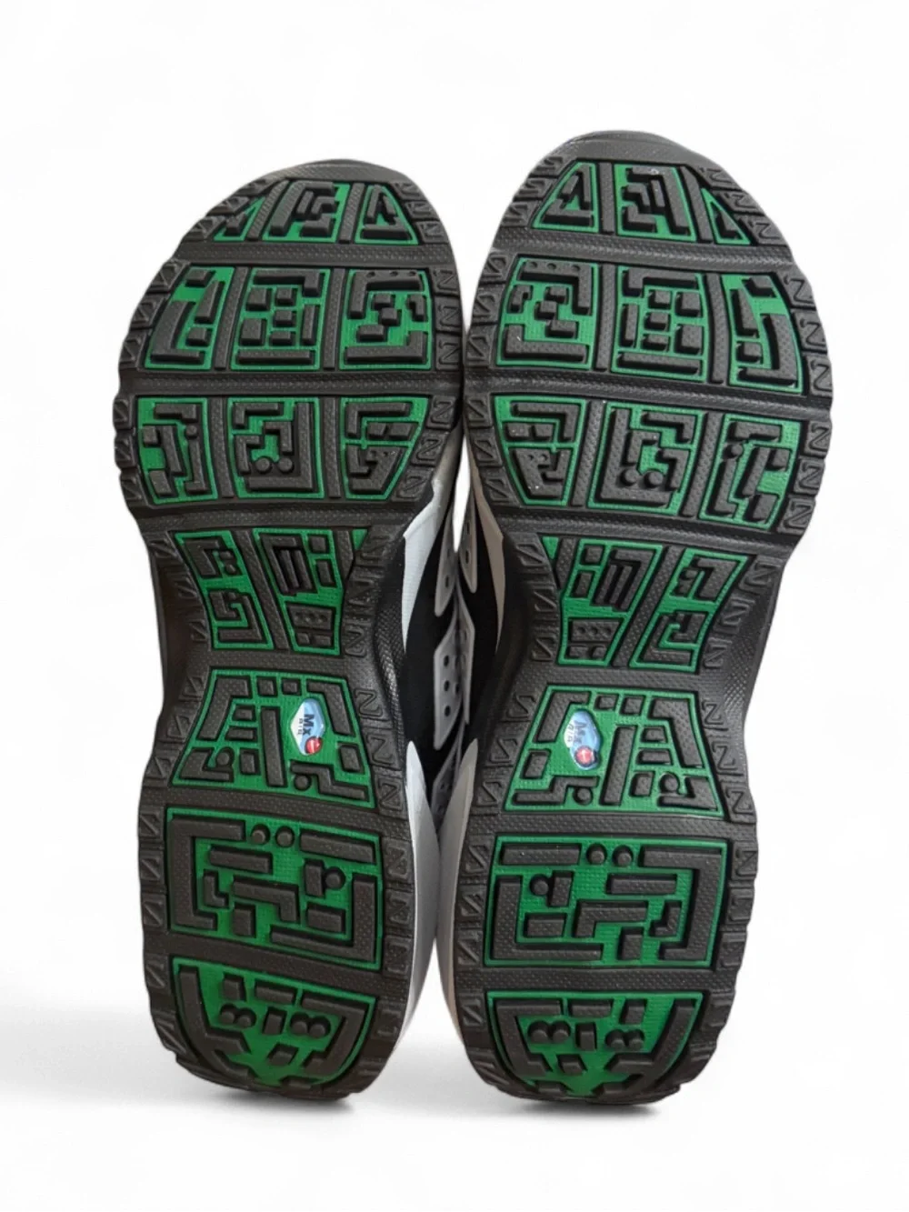 Nike Air Max Sunder ‘Pine Green Black’ Shoes Size US 10 Men’s/ 11.5 Women (NEW)